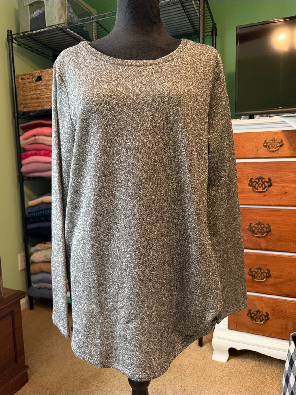 Belle by Kim Gravel Sparkly Heather Gray Long-Sleeve Knit Top